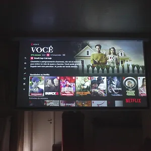 61 Movie Screen, Design New W/ Balcony Apartamento